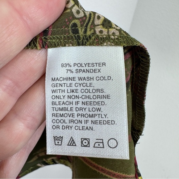 Classique Entier Dark Green Pink Paisley Long Sleeve Button Down Blouse Size 8 - Picture 3 of 8